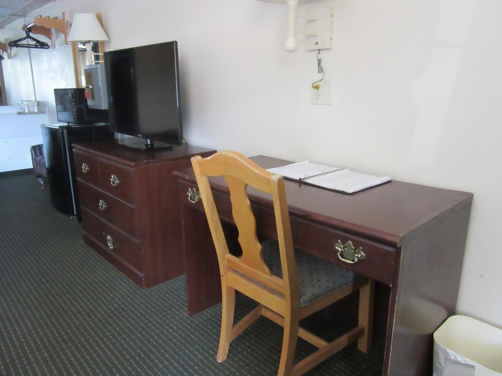 Econo Lodge Pooler - Savannah I-95 Ngoại thất bức ảnh