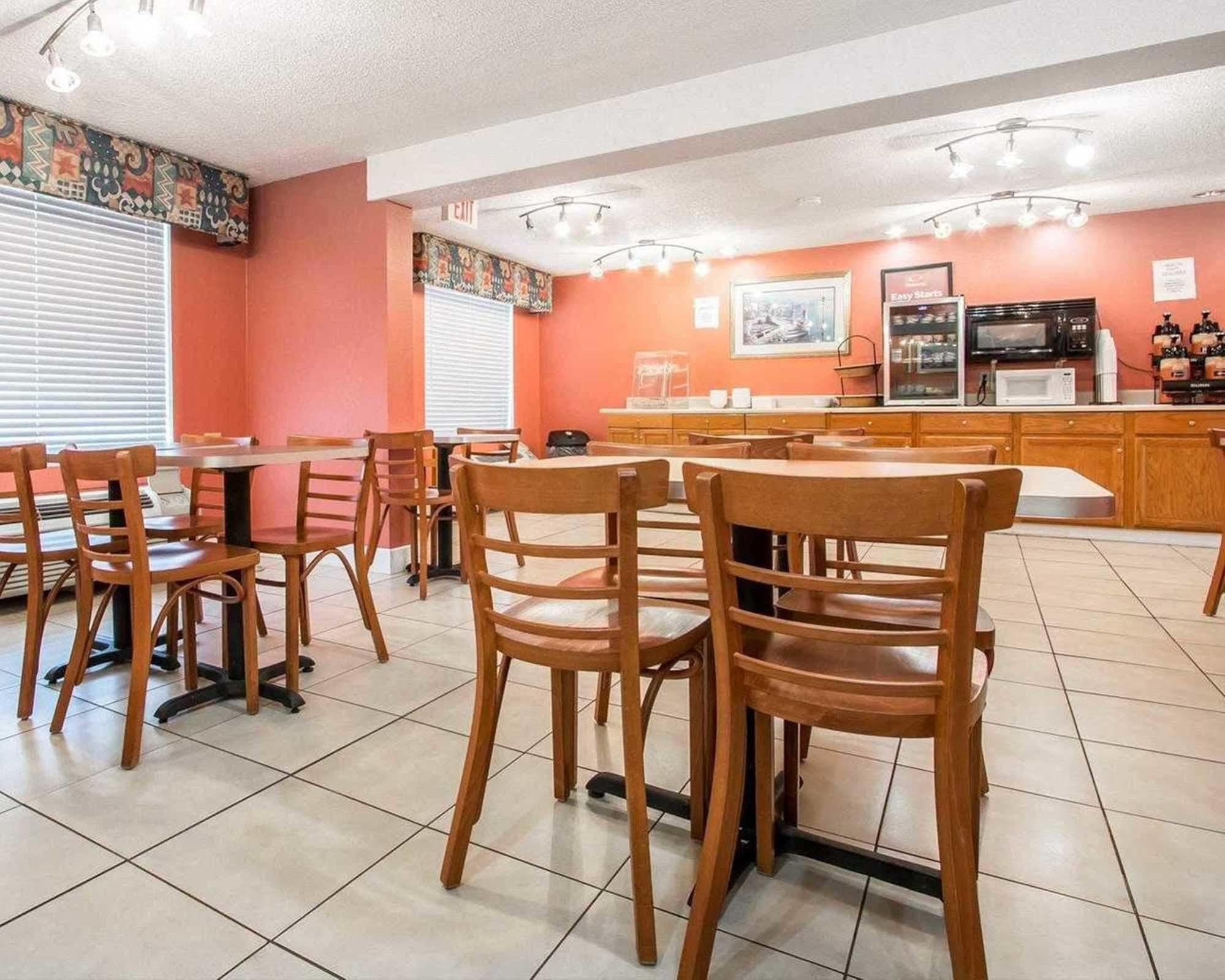 Econo Lodge Pooler - Savannah I-95 Ngoại thất bức ảnh